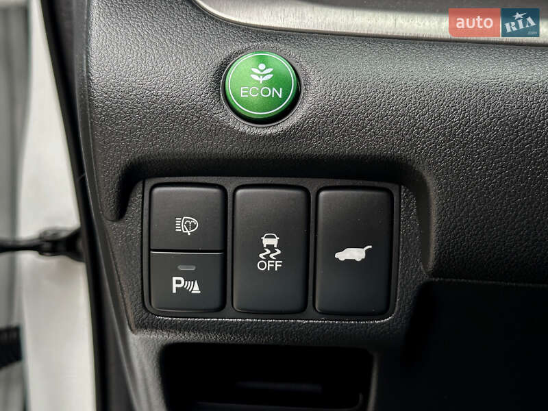 Внедорожник / Кроссовер Honda CR-V 2013 в Бродах