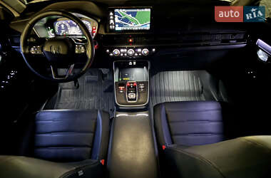 Внедорожник / Кроссовер Honda CR-V 2023 в 