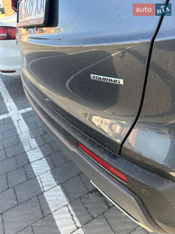 Внедорожник / Кроссовер Honda CR-V 2023 в Львове