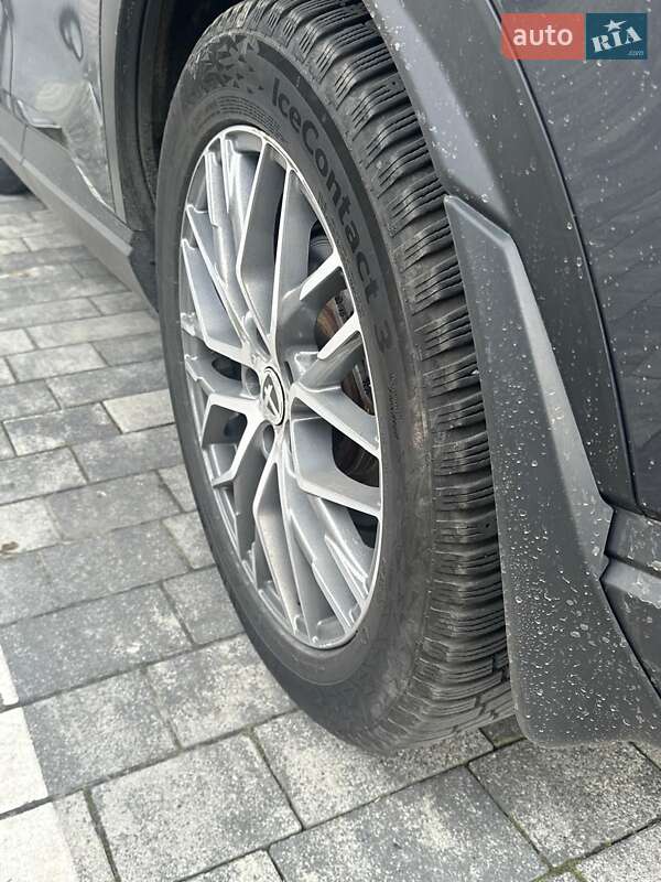 Внедорожник / Кроссовер Honda CR-V 2023 в Львове