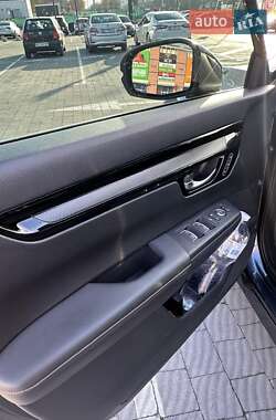 Позашляховик / Кросовер Honda CR-V 2023 в  фото 24 Позашляховик / Кросовер Honda CR-V 2023 в