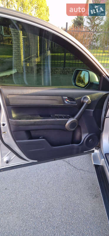 Позашляховик / Кросовер Honda CR-V 2010 в Дніпрі