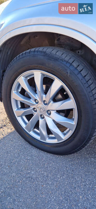 Позашляховик / Кросовер Honda CR-V 2010 в Дніпрі