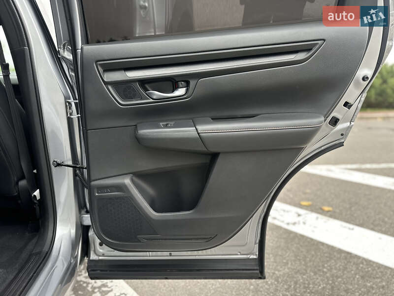 Позашляховик / Кросовер Honda CR-V 2024 в Києві