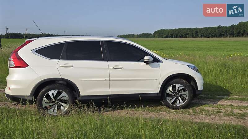 Позашляховик / Кросовер Honda CR-V 2015 в Києві