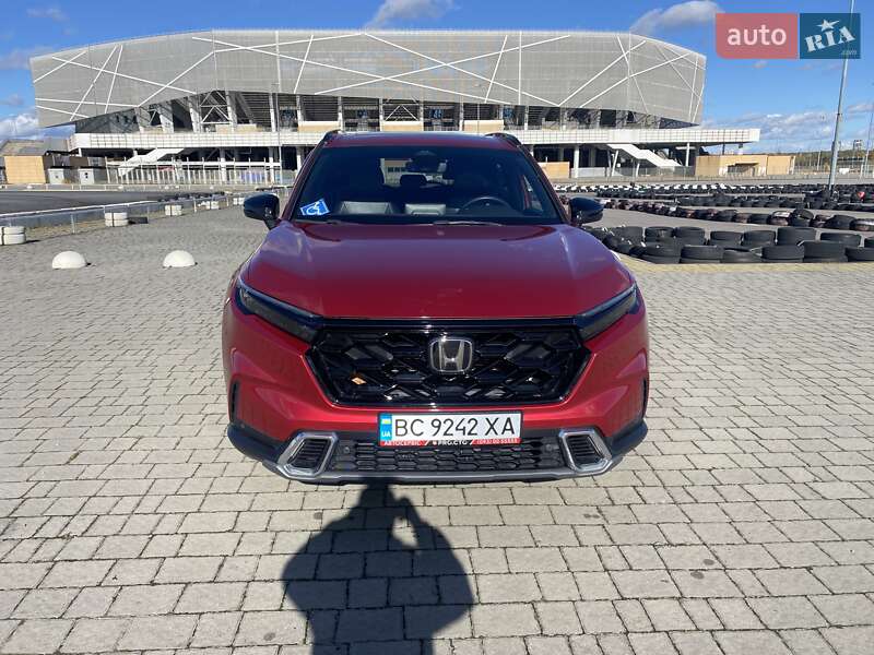 Позашляховик / Кросовер Honda CR-V 2023 в 