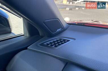 Позашляховик / Кросовер Honda CR-V 2023 в 