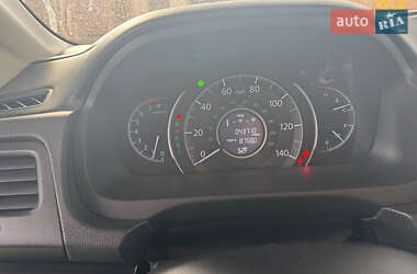 Позашляховик / Кросовер Honda CR-V 2015 в  фото 22 Позашляховик / Кросовер Honda CR-V 2015 в