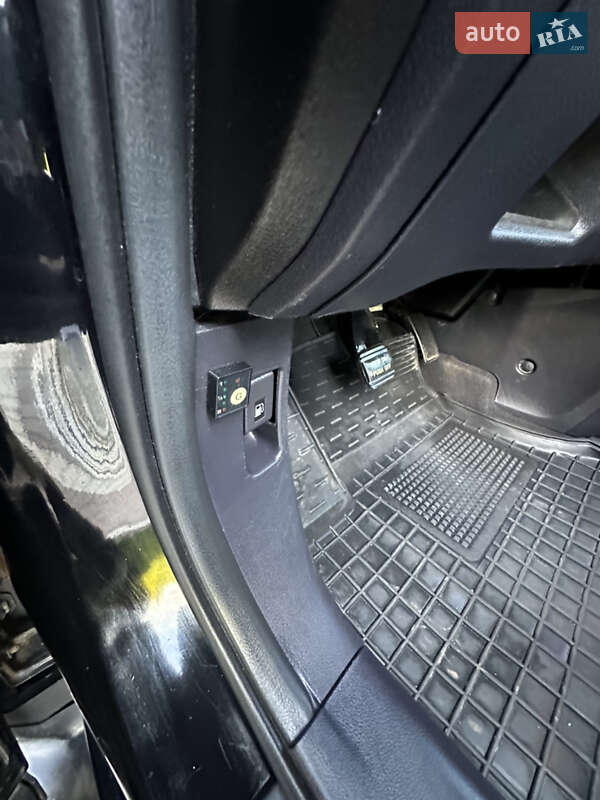 Позашляховик / Кросовер Honda CR-V 2007 в Чернівцях фото 23 Позашляховик / Кросовер Honda CR-V 2007 в Чернівцях