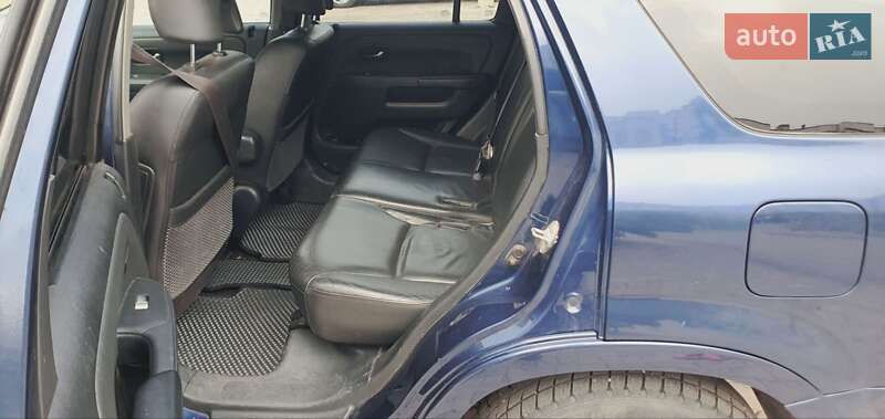 Внедорожник / Кроссовер Honda CR-V 2005 в Сумах