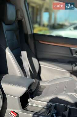 Позашляховик / Кросовер Honda CR-V 2021 в 