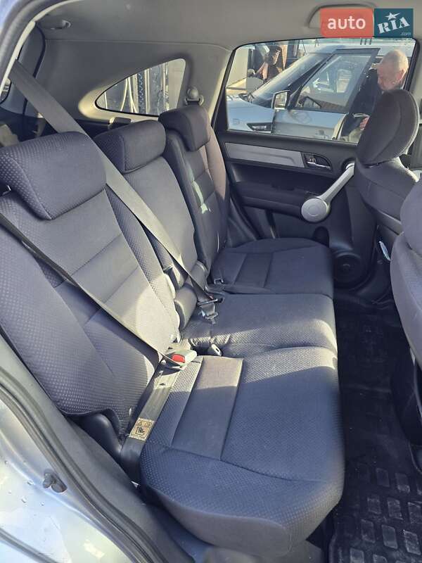 Внедорожник / Кроссовер Honda CR-V 2007 в Ивано-Франковске