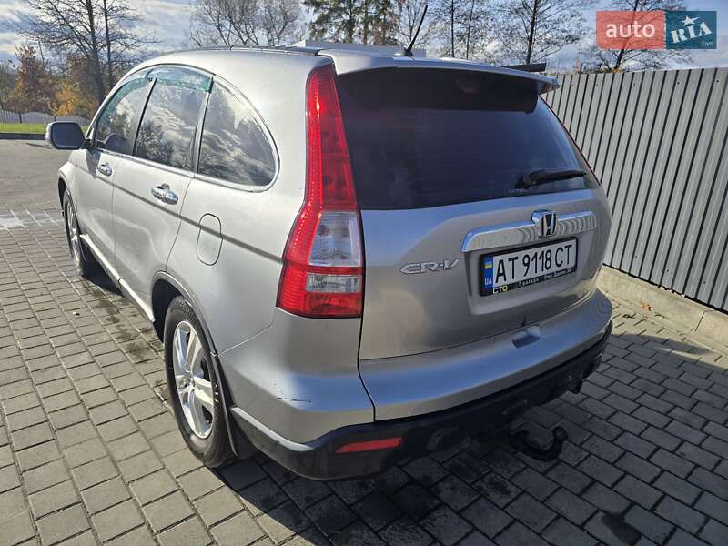 Внедорожник / Кроссовер Honda CR-V 2007 в Ивано-Франковске