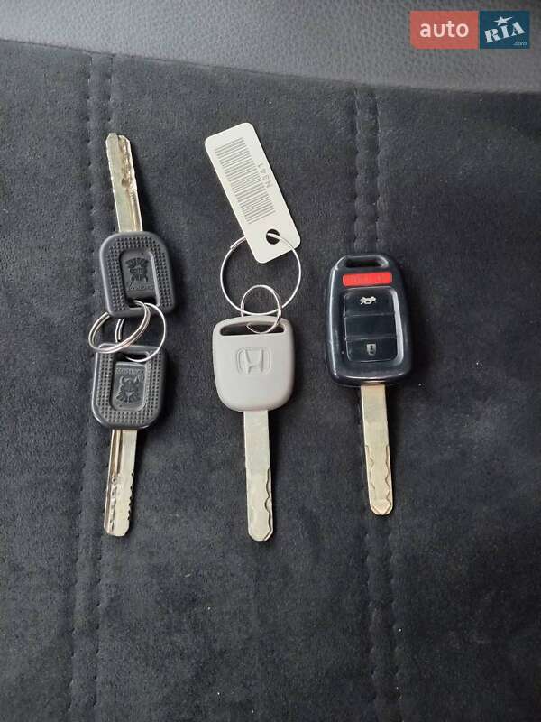 Позашляховик / Кросовер Honda CR-V 2017 в Львові