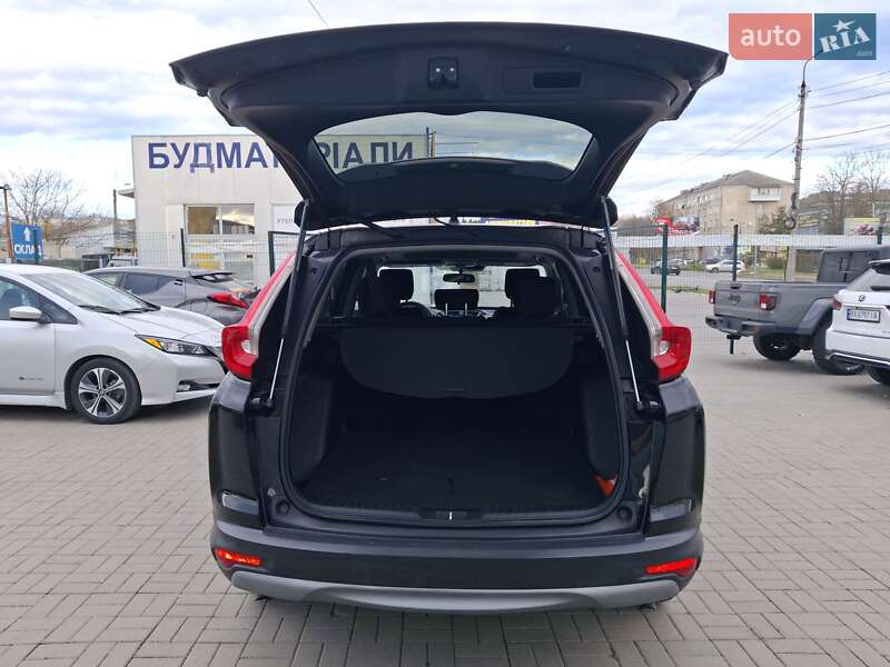 Внедорожник / Кроссовер Honda CR-V 2018 в Хмельницком