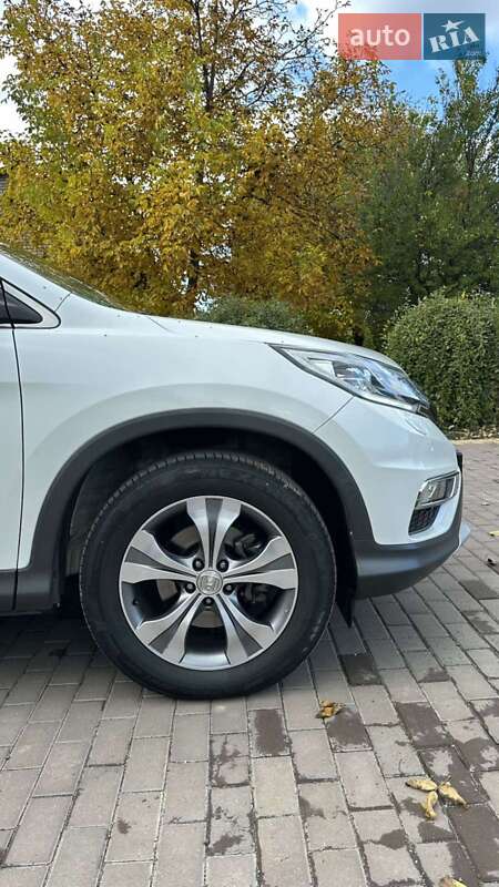 Позашляховик / Кросовер Honda CR-V 2016 в Бершаді фото 5 Позашляховик / Кросовер Honda CR-V 2016 в Бершаді