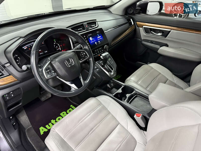 Внедорожник / Кроссовер Honda CR-V 2019 в Одессе фото 14 Внедорожник / Кроссовер Honda CR-V 2019 в Одессе