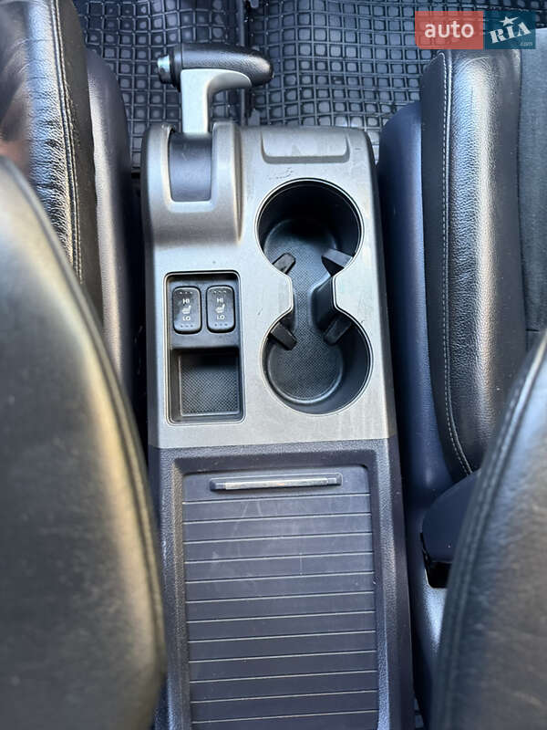 Внедорожник / Кроссовер Honda CR-V 2011 в Черновцах