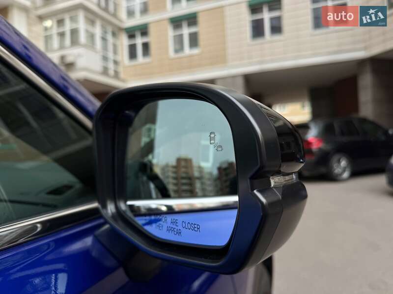 Внедорожник / Кроссовер Honda CR-V 2024 в Киеве