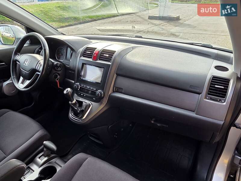 Внедорожник / Кроссовер Honda CR-V 2008 в Харькове