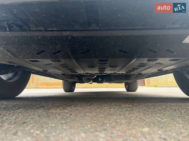 Внедорожник / Кроссовер Honda CR-V 2019 в Чернигове