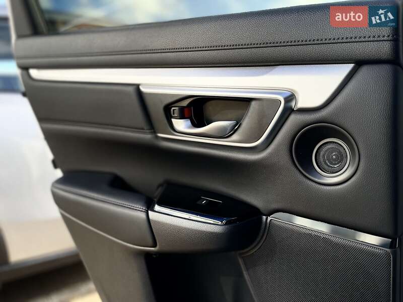 Позашляховик / Кросовер Honda CR-V 2023 в Києві