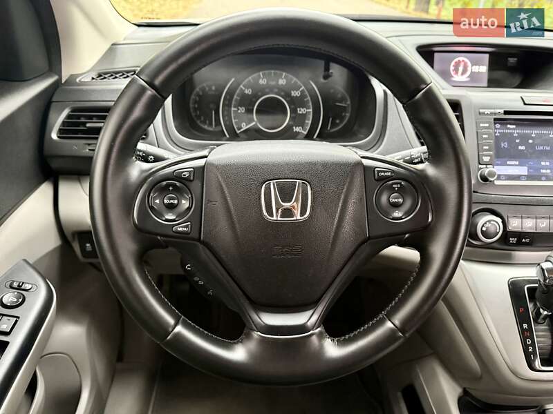 Внедорожник / Кроссовер Honda CR-V 2015 в Киеве