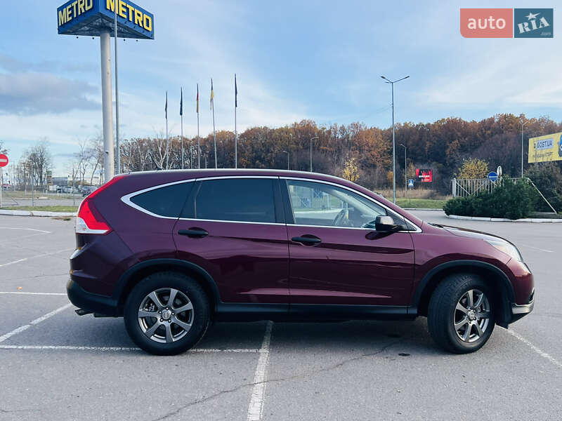 Позашляховик / Кросовер Honda CR-V 2014 в Полтаві