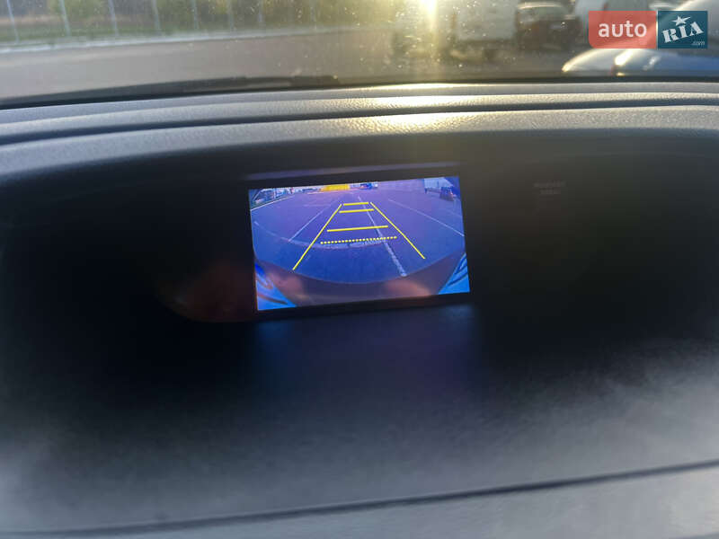 Позашляховик / Кросовер Honda CR-V 2014 в Полтаві