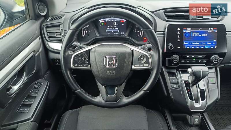 Позашляховик / Кросовер Honda CR-V 2018 в Києві