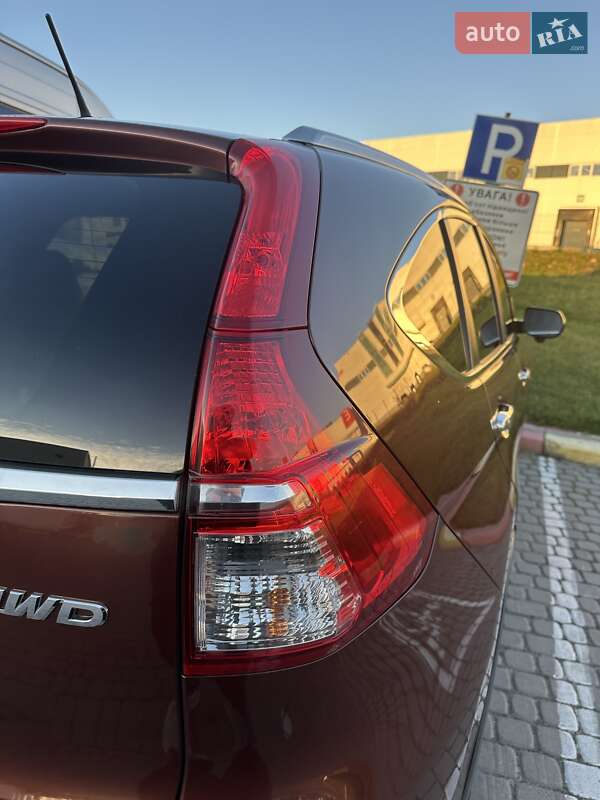 Внедорожник / Кроссовер Honda CR-V 2015 в Львове