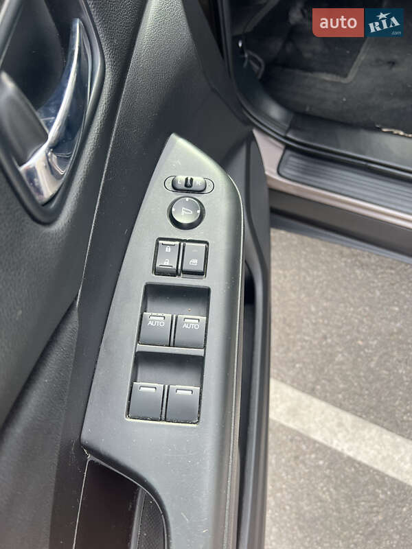 Позашляховик / Кросовер Honda CR-V 2013 в Івано-Франківську фото 20 Позашляховик / Кросовер Honda CR-V 2013 в Івано-Франківську