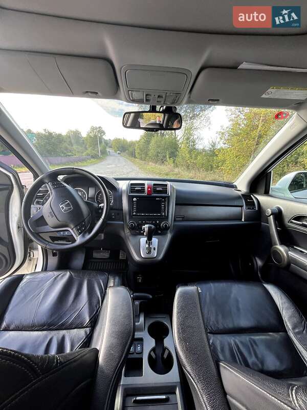 Позашляховик / Кросовер Honda CR-V 2011 в Тлумачі