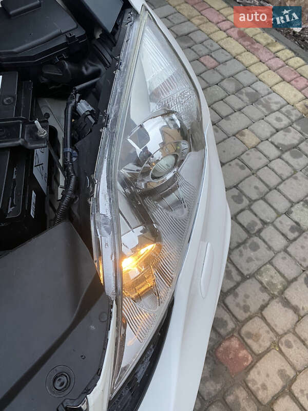 Позашляховик / Кросовер Honda CR-V 2011 в Ковелі