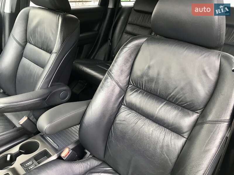 Позашляховик / Кросовер Honda CR-V 2010 в П'ятихатках