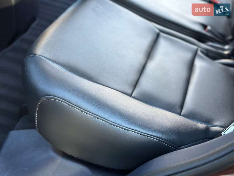 Внедорожник / Кроссовер Honda CR-V 2012 в Дрогобыче