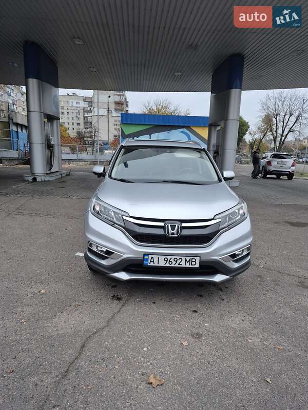 Внедорожник / Кроссовер Honda CR-V 2016 в Киеве