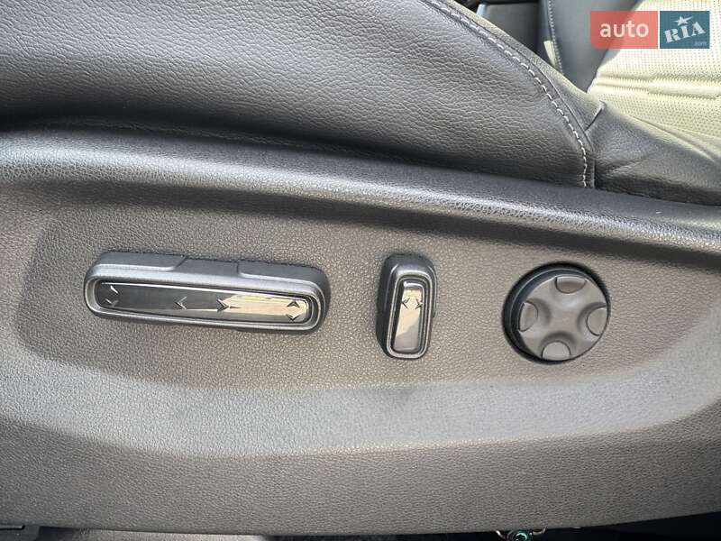 Позашляховик / Кросовер Honda CR-V 2018 в Києві фото 38 Позашляховик / Кросовер Honda CR-V 2018 в Києві