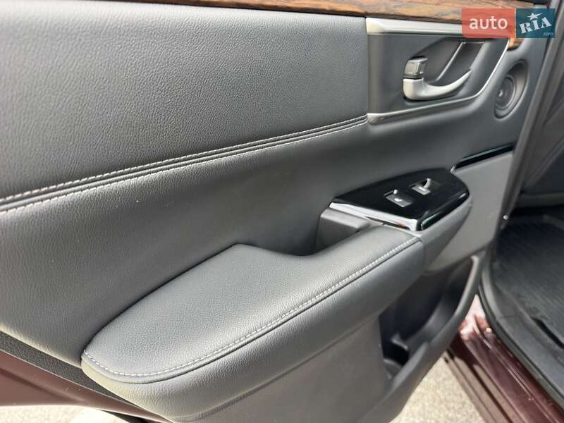 Позашляховик / Кросовер Honda CR-V 2018 в Києві фото 44 Позашляховик / Кросовер Honda CR-V 2018 в Києві