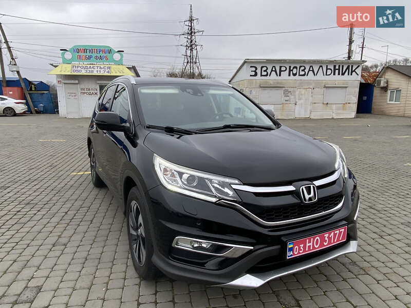 Позашляховик / Кросовер Honda CR-V 2015 в Чернівцях