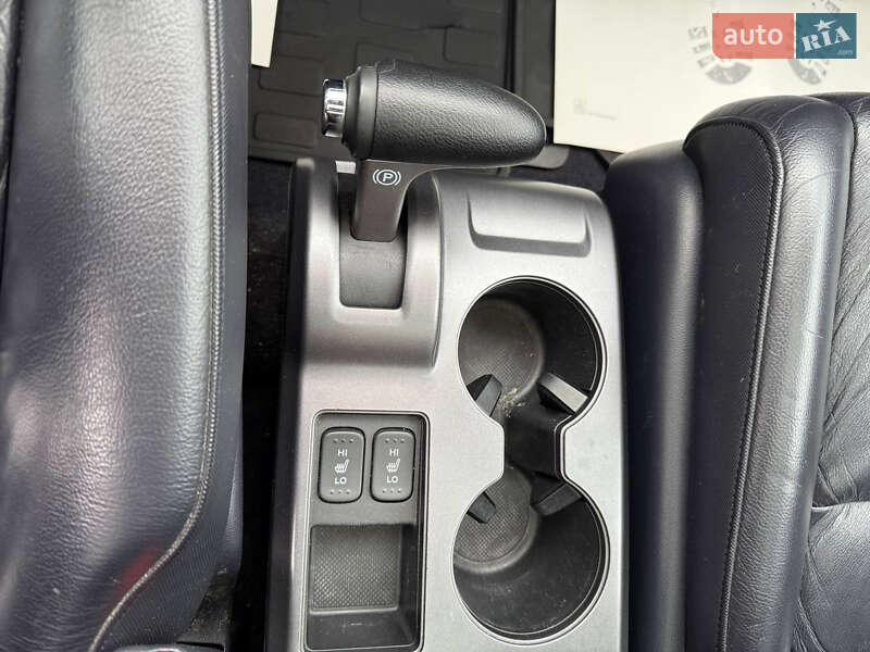 Позашляховик / Кросовер Honda CR-V 2008 в Житомирі