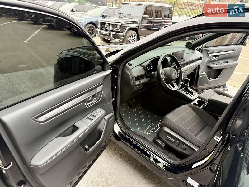 Внедорожник / Кроссовер Honda CR-V 2023 в Киеве