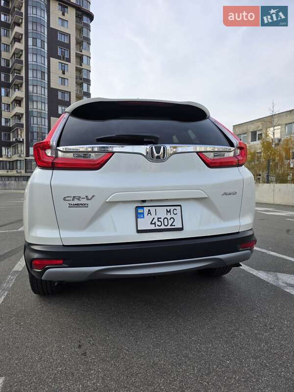 Позашляховик / Кросовер Honda CR-V 2018 в Києві