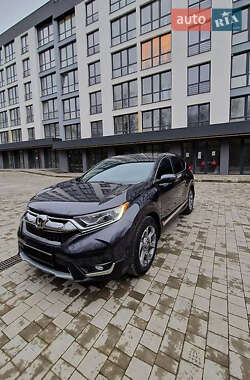 Внедорожник / Кроссовер Honda CR-V 2017 в Киеве