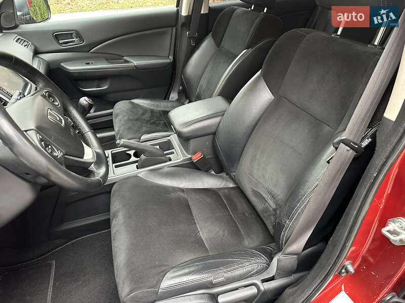 Внедорожник / Кроссовер Honda CR-V 2016 в Луцке