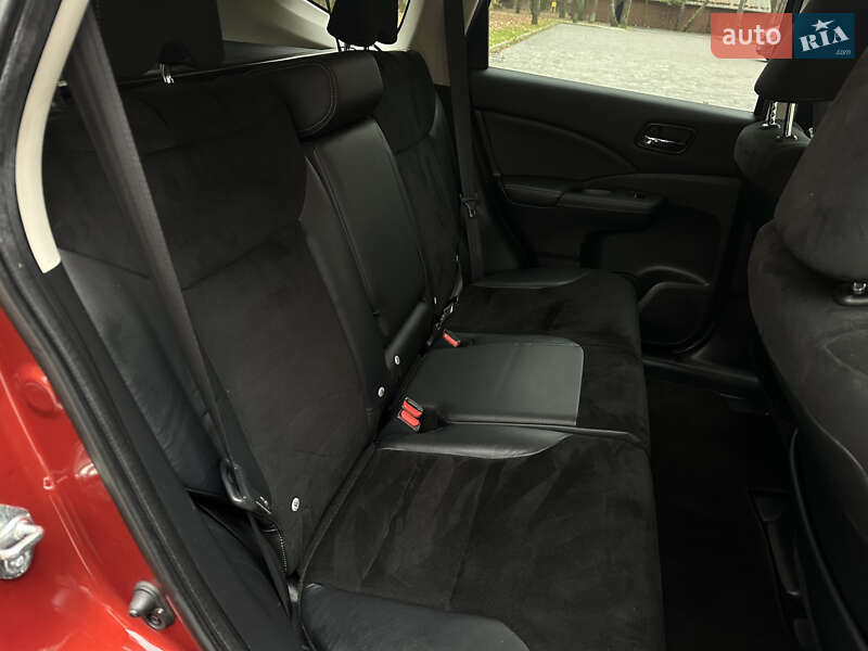 Внедорожник / Кроссовер Honda CR-V 2016 в Луцке