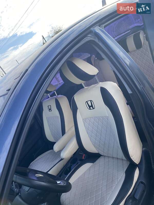 Позашляховик / Кросовер Honda CR-V 2008 в Переяславі фото 8 Позашляховик / Кросовер Honda CR-V 2008 в Переяславі