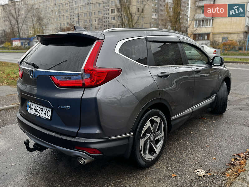 Позашляховик / Кросовер Honda CR-V 2019 в Києві