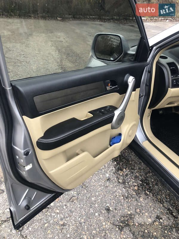 Внедорожник / Кроссовер Honda CR-V 2007 в Харькове фото 10 Внедорожник / Кроссовер Honda CR-V 2007 в Харькове