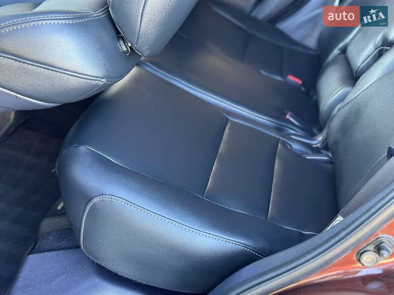 Позашляховик / Кросовер Honda CR-V 2012 в Дрогобичі